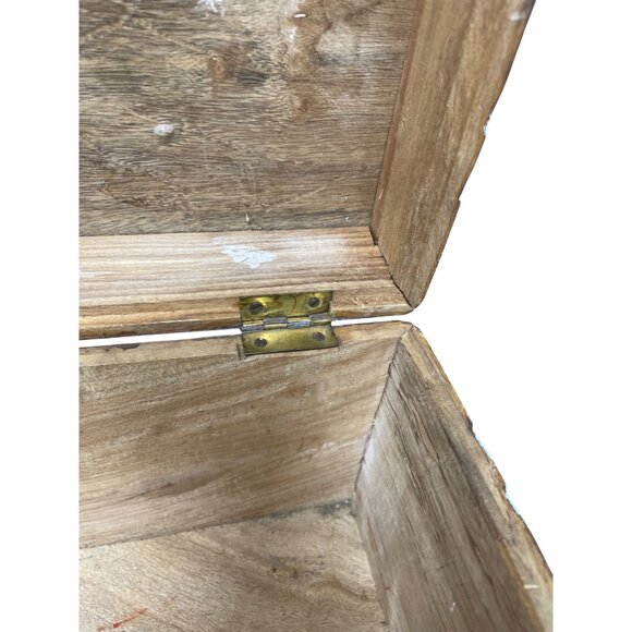 Vintage Hand Carved Wooden Storage Box Medieval Folk Art Design size 11.5"x7.5" - Picture 12 of 16